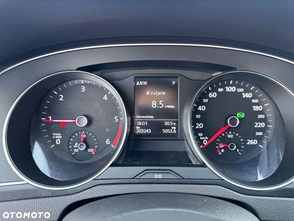 Volkswagen Arteon 2.0 TDI SCR Essence DSG - 13