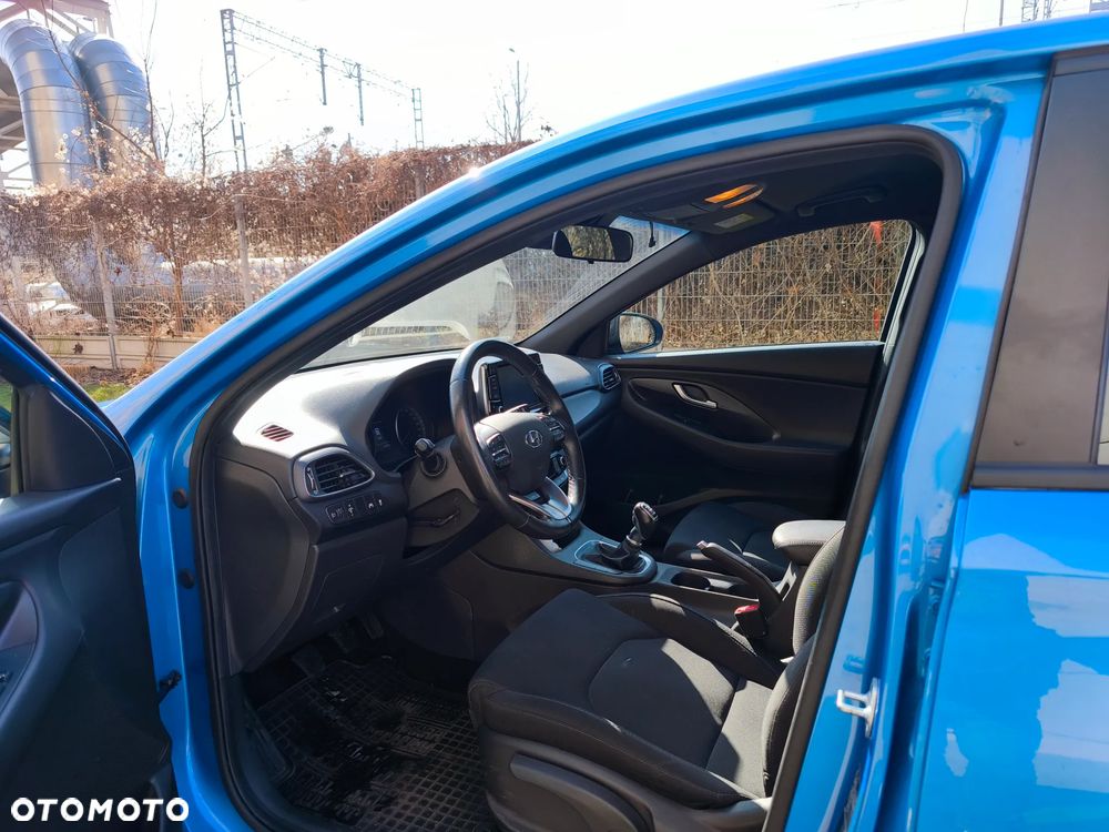 Hyundai i30 1.4 GO - 10