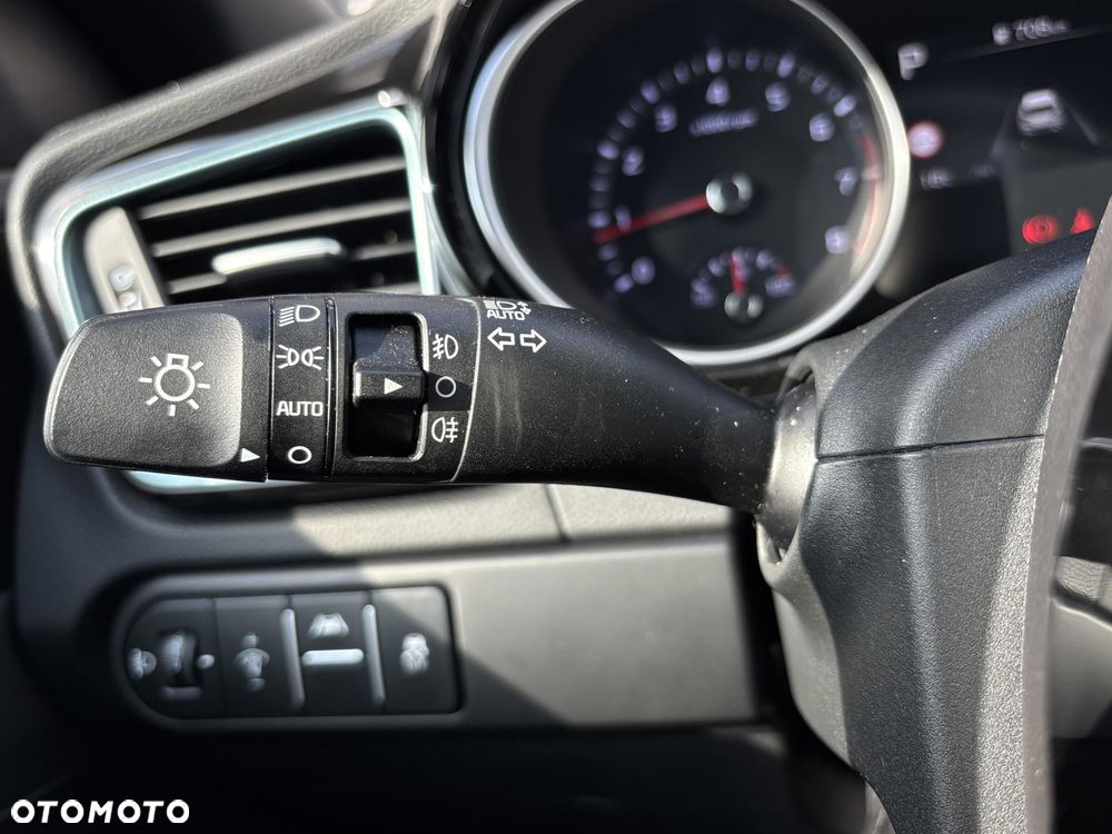 Kia XCeed 1.6 T-GDI Tribute DCT - 21