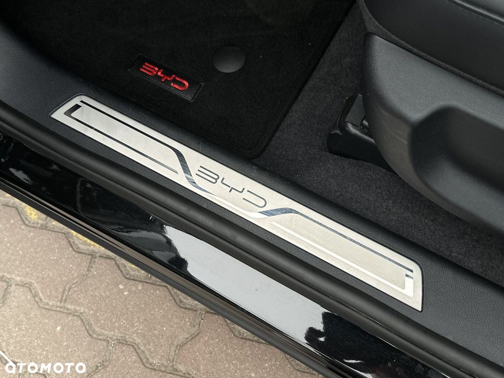 BYD Seal U - 25
