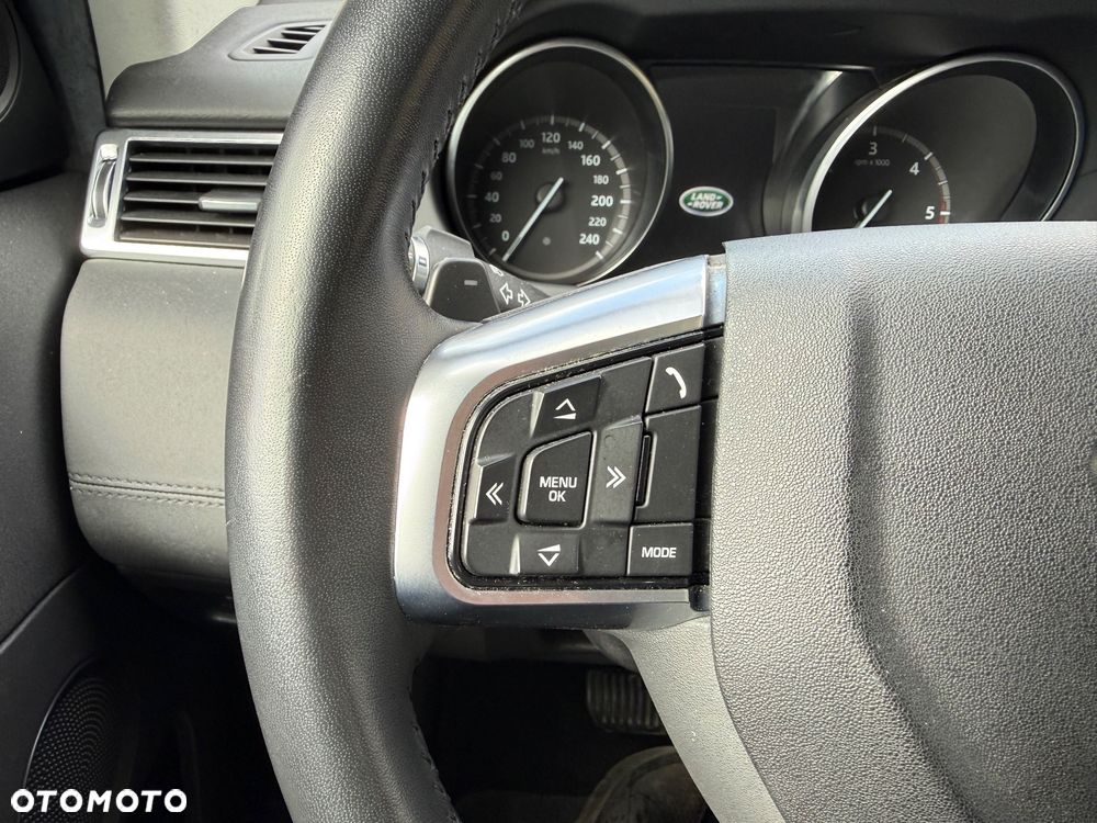 Land Rover Discovery Sport D150 - 21