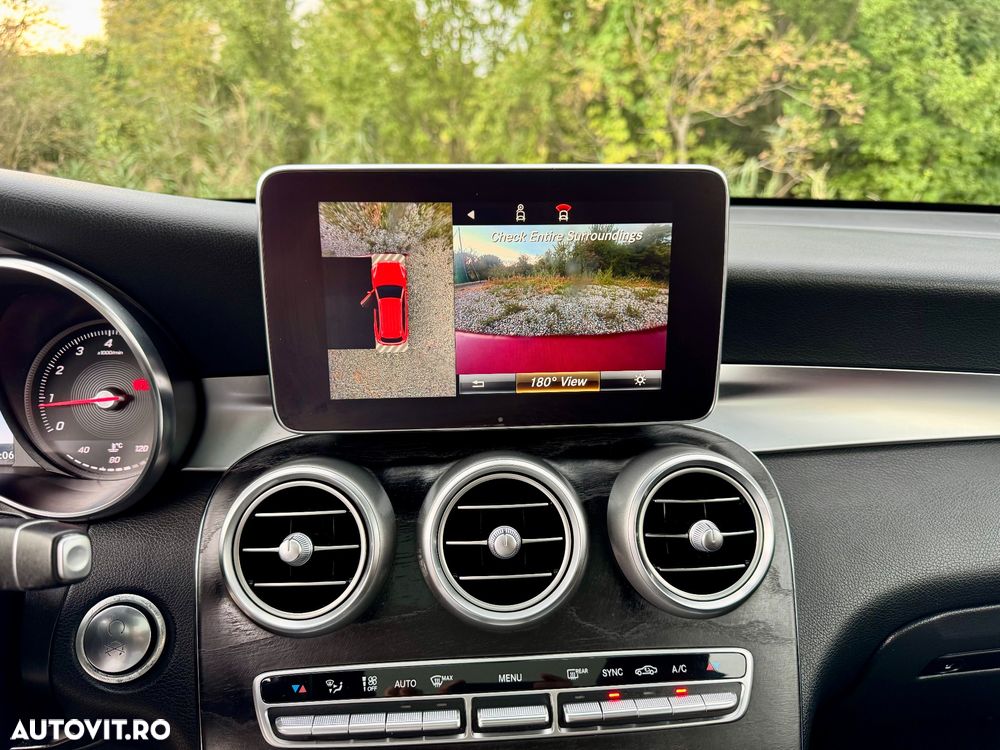 Mercedes-Benz GLC 300 4Matic 9G-TRONIC AMG Line - 19