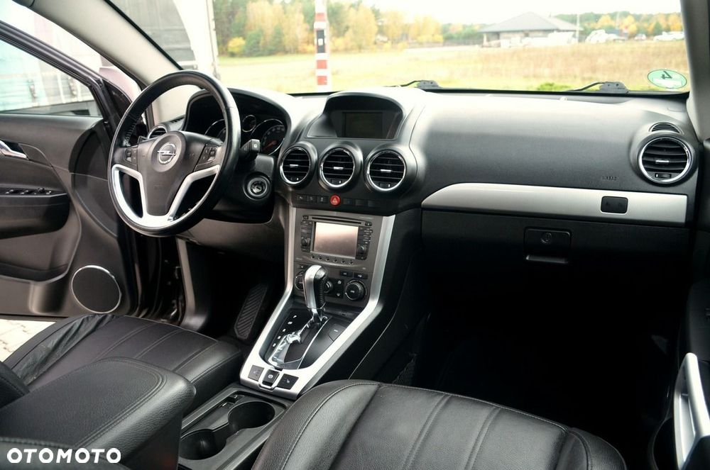 Opel Antara - 16