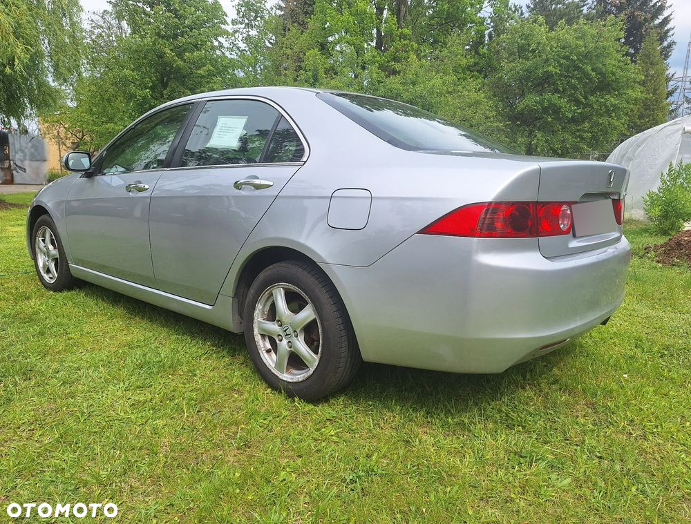 Honda Accord 2.0 Executive - 2