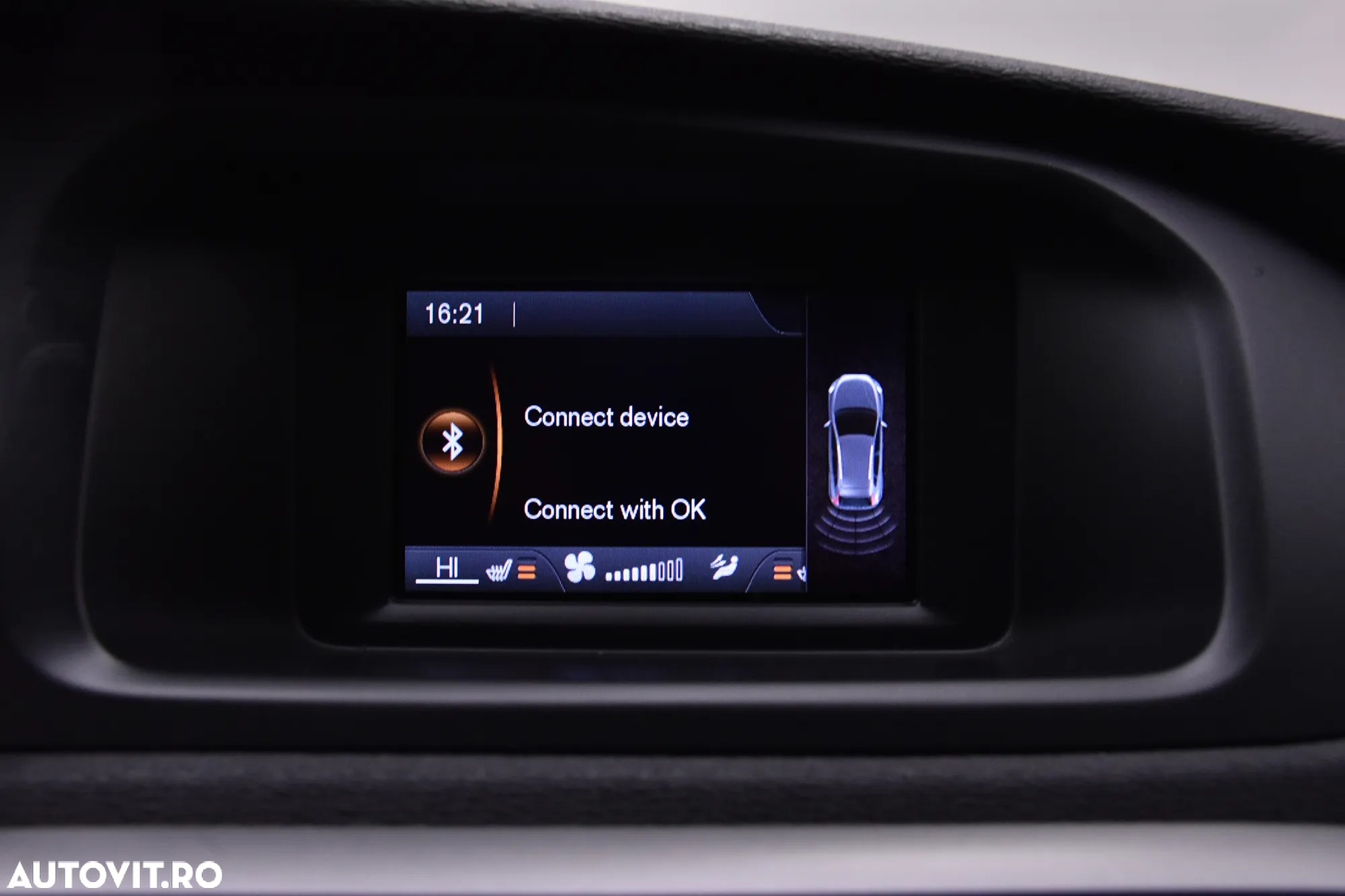 Volvo V40 - 18