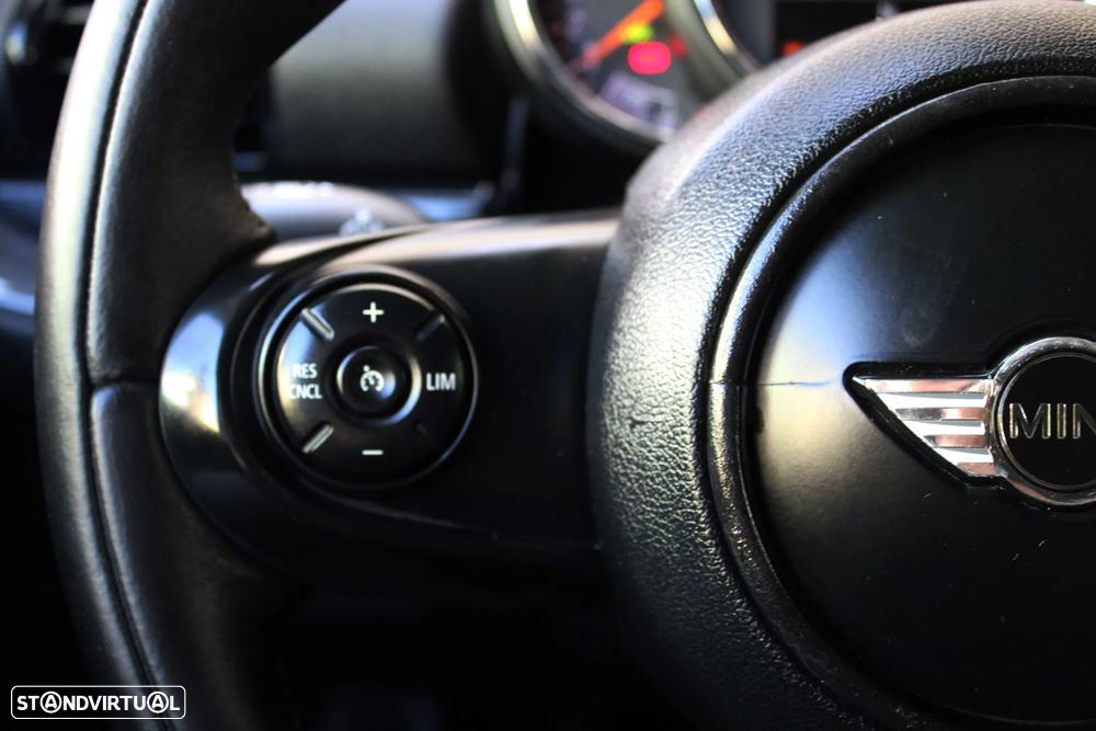 MINI Clubman Cooper D - 33