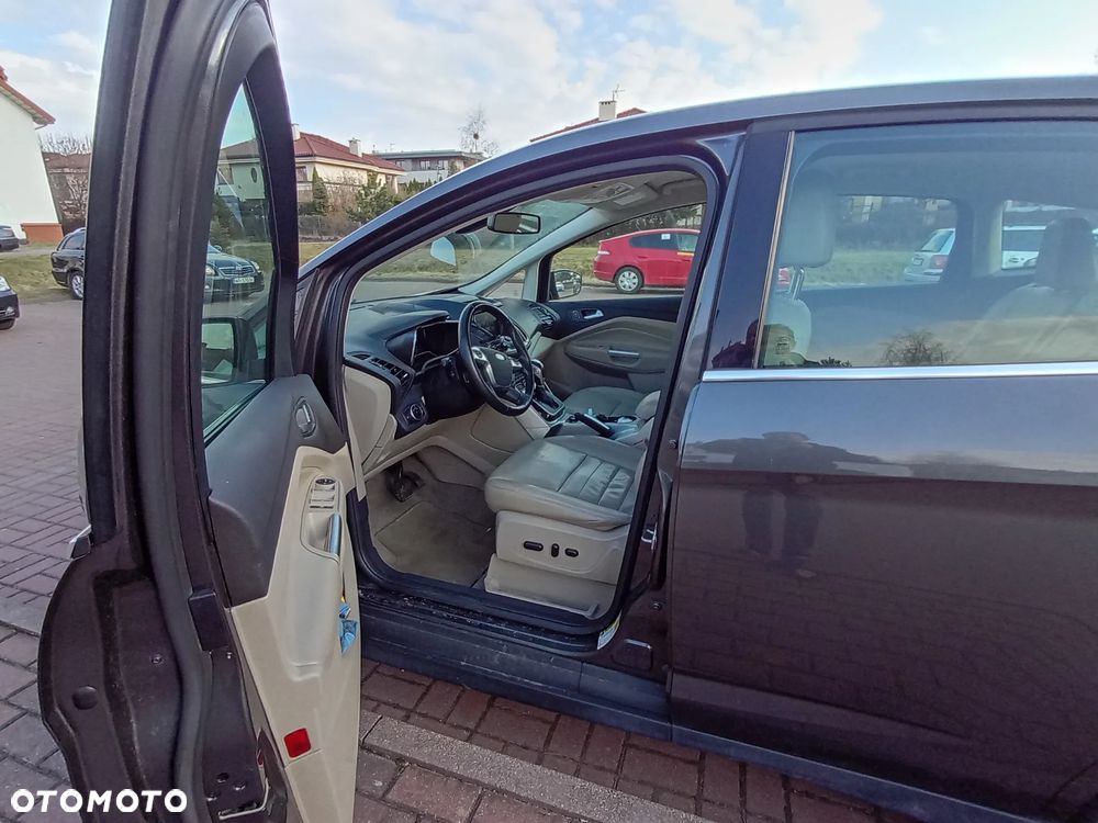 Ford C-MAX - 19