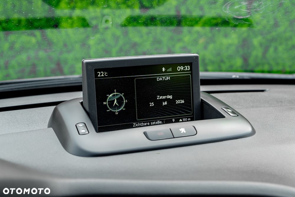 Peugeot 5008 e-HDI FAP 115 EGS6 Stop&Start Active - 26