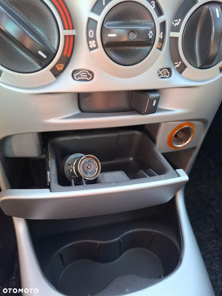 Fiat Punto - 22