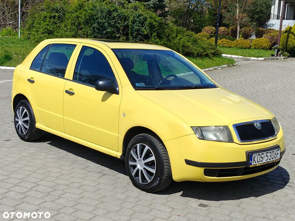 Skoda Fabia 1.2 HTP Sport - 13