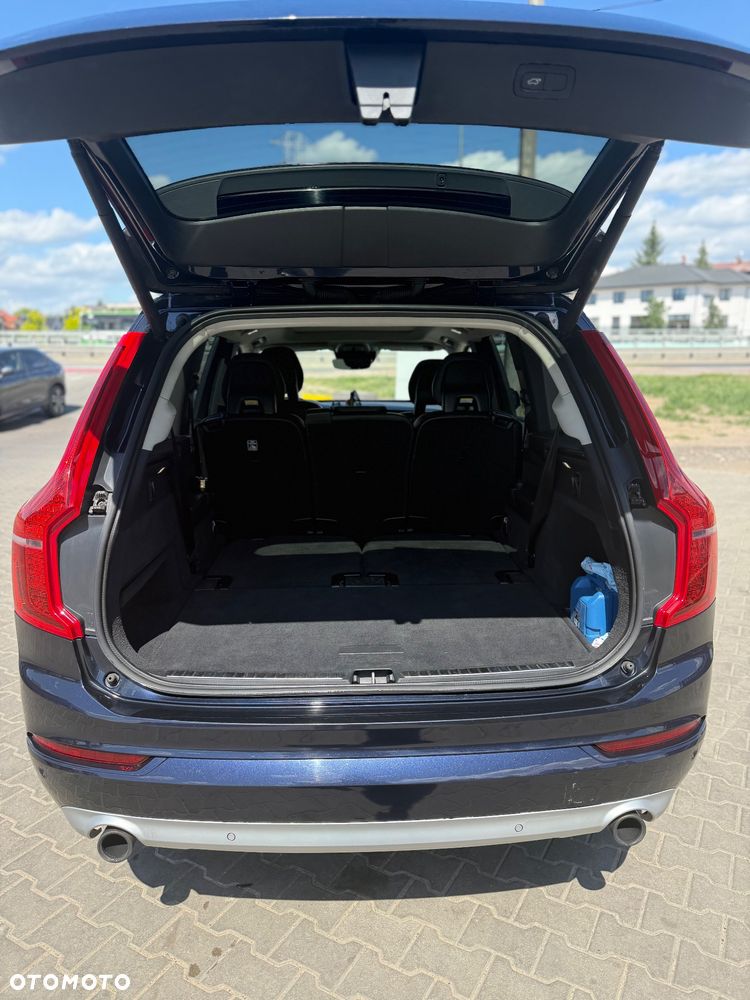 Volvo XC 90 D5 AWD Momentum 7os - 12
