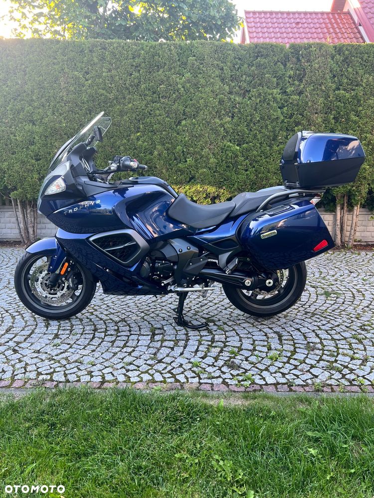 Triumph Trophy - 2