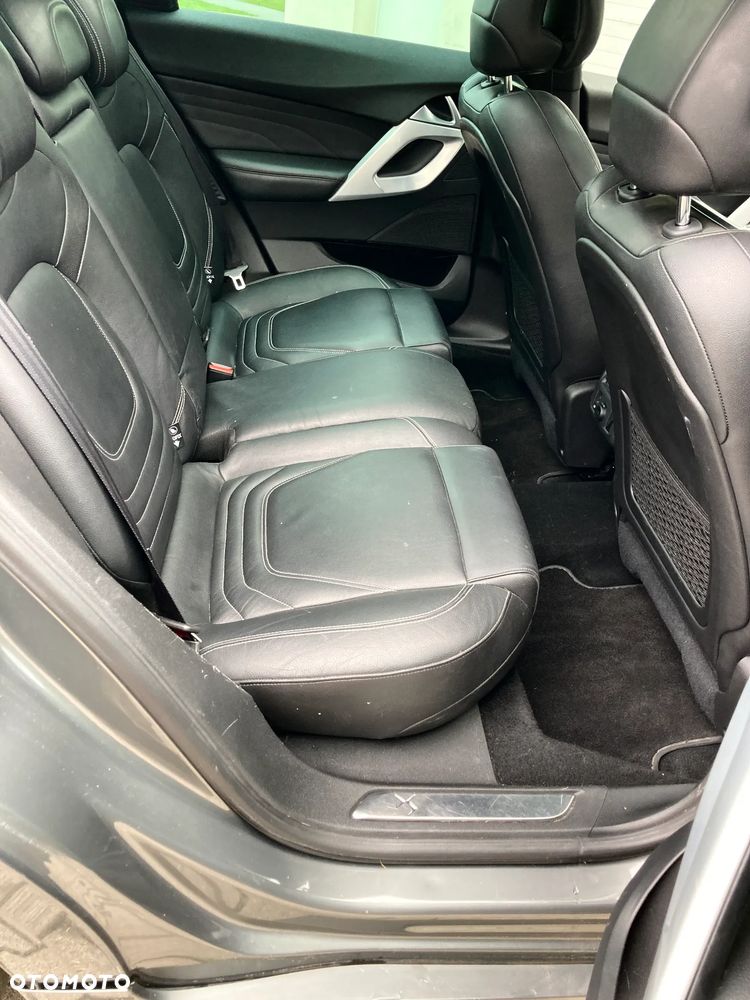 Citroën DS5 2.0 HDi Hybrid4 SoChic MCP - 30