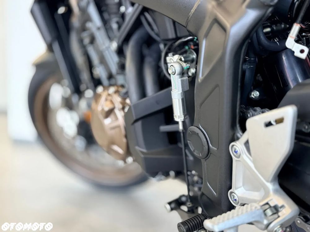 Honda CB - 6