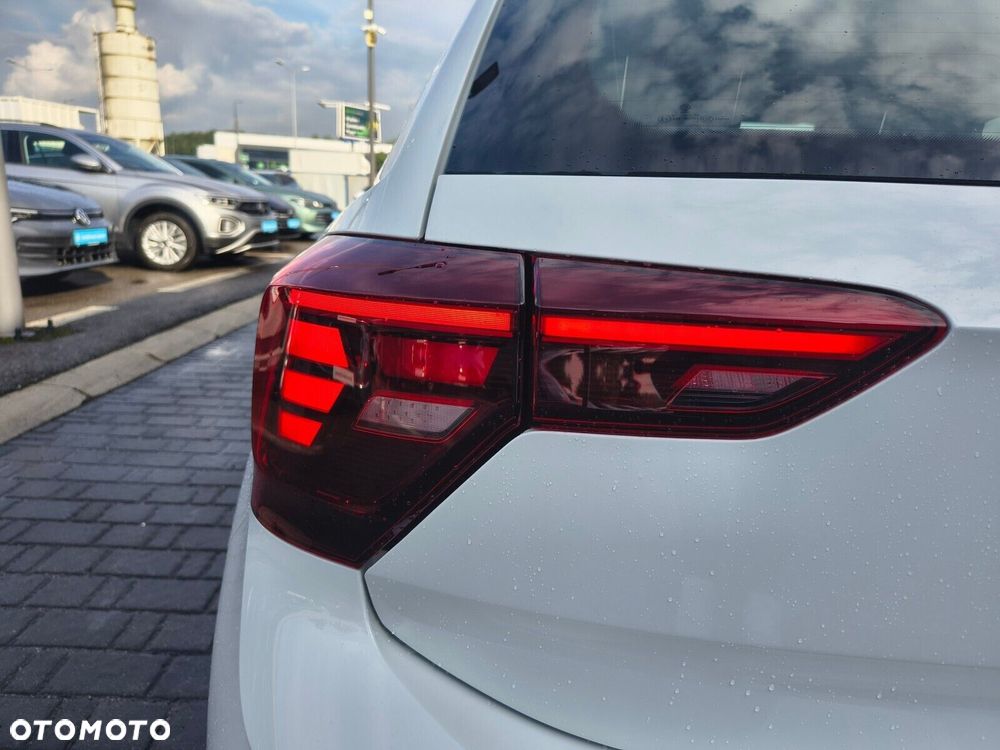 Volkswagen Polo - 8