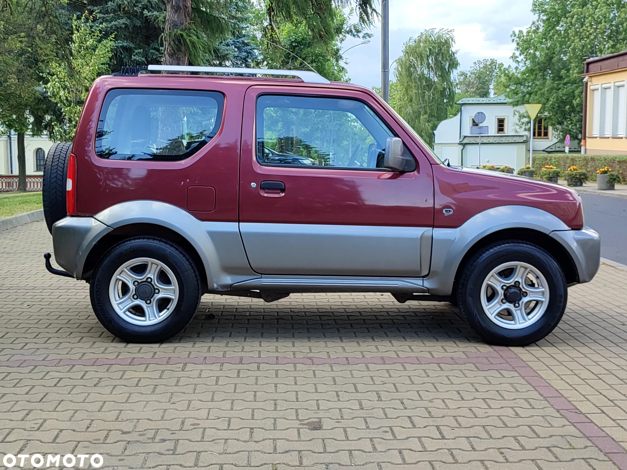 Suzuki Jimny - 10