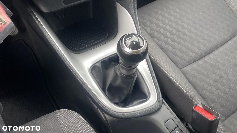 Toyota Yaris 1.5 Comfort - 18