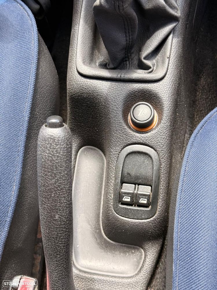 Peugeot 206 1.4 HDi XR - 10
