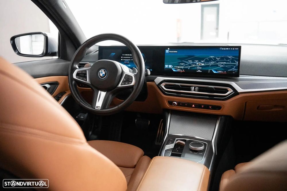 BMW 320 e Pack Desportivo M Auto - 15