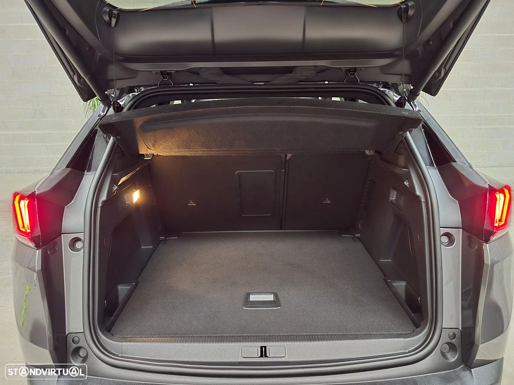 Peugeot 3008 1.2 PureTech GT Pack EAT8 - 54