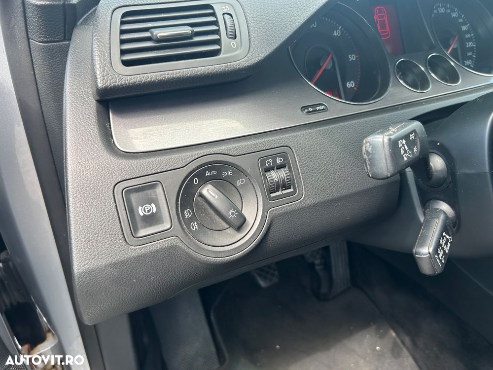 Volkswagen Passat 2.0 TDI Comfortline - 6