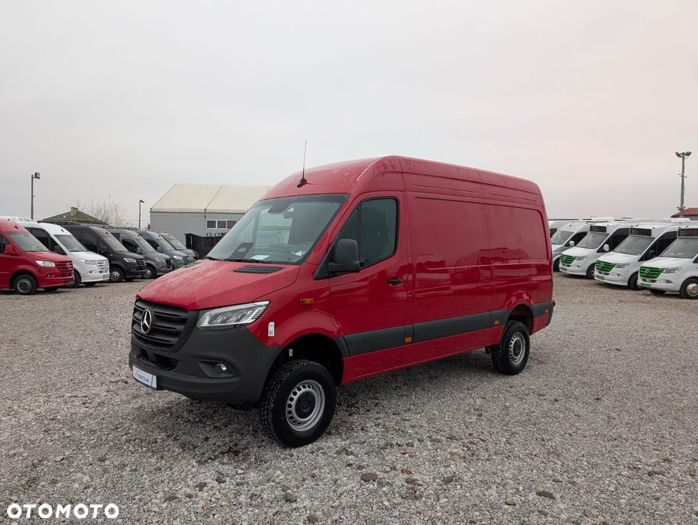 Mercedes-Benz Sprinter 319 - 10