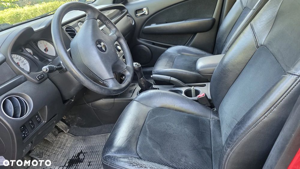 Mitsubishi Outlander 2.0 Turbo 4WD - 11