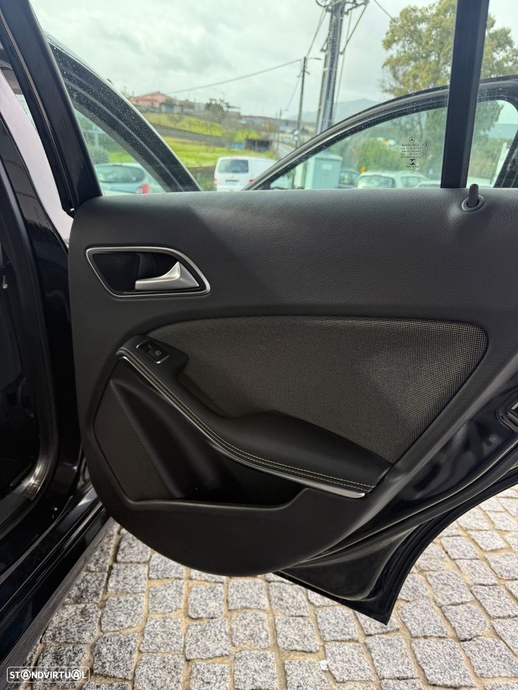 Mercedes-Benz A 180 CDI BE Urban - 11