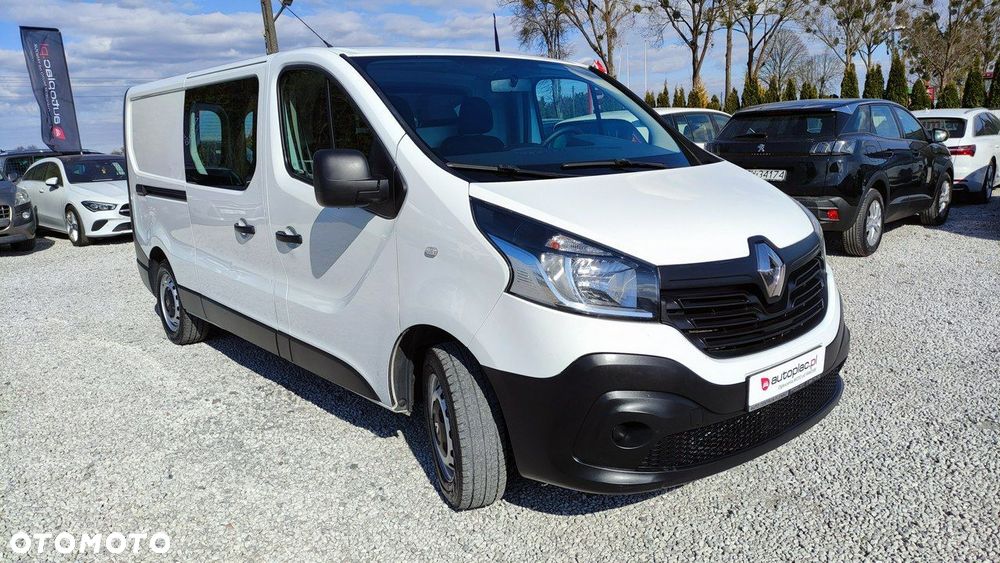 Renault Trafic - 2