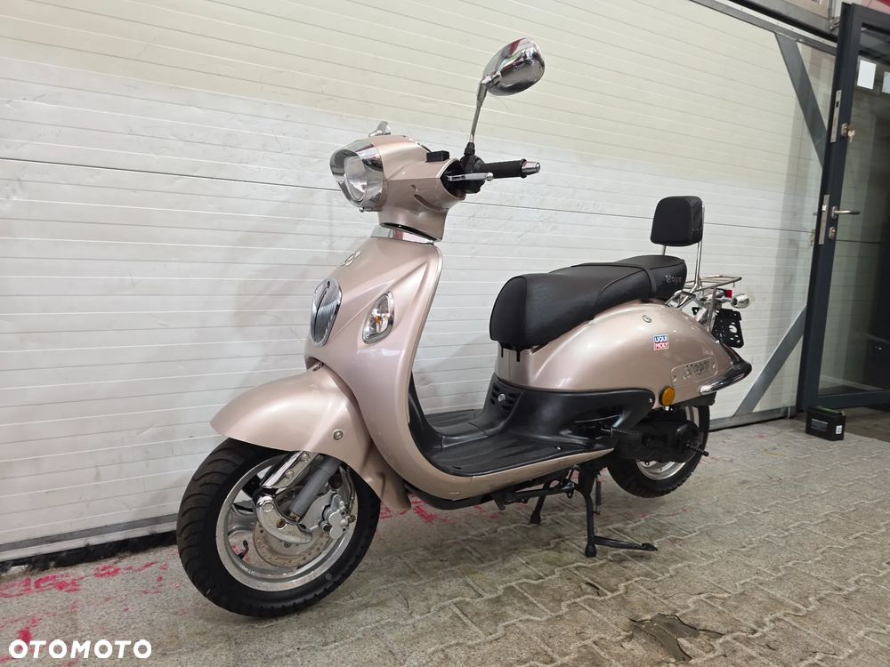 AGM Retro 50