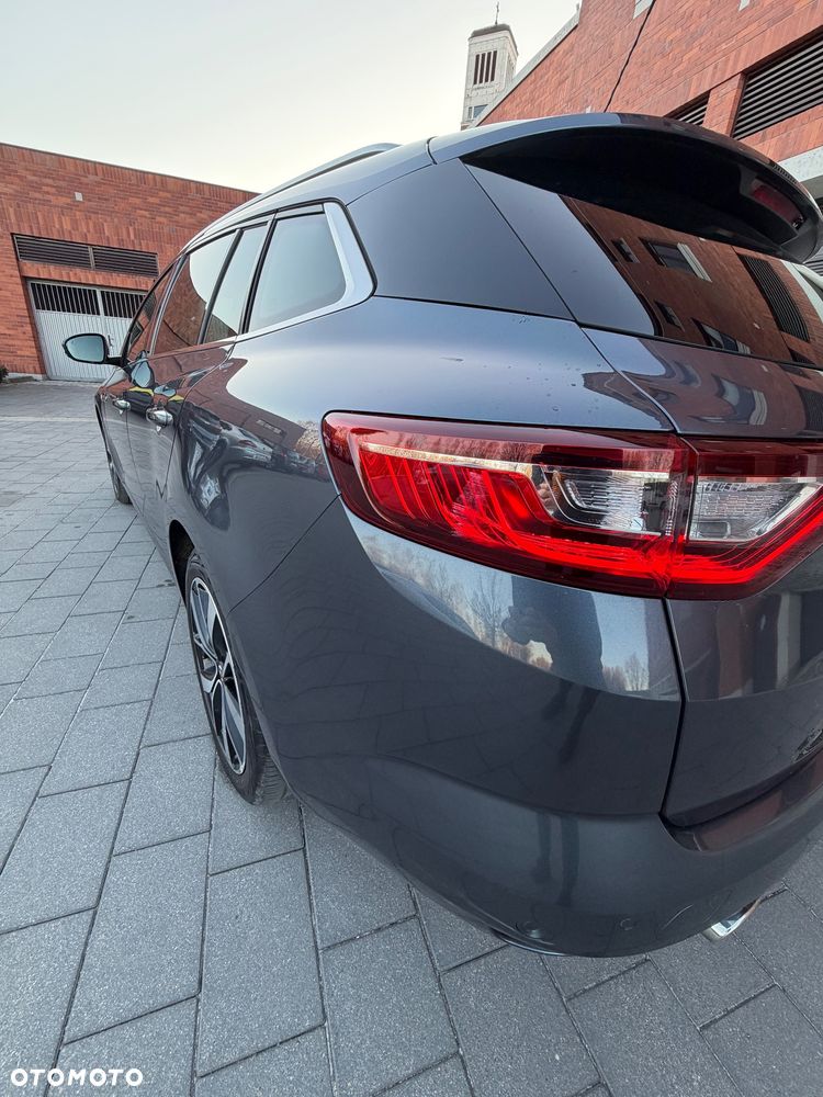 Renault Megane ENERGY TCe 140 EDC BOSE EDITION - 35