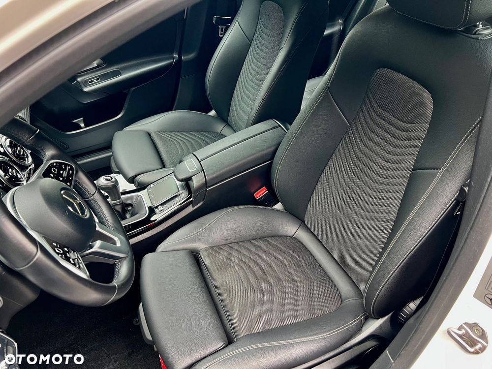 Mercedes-Benz Klasa A 200 d Style - 35