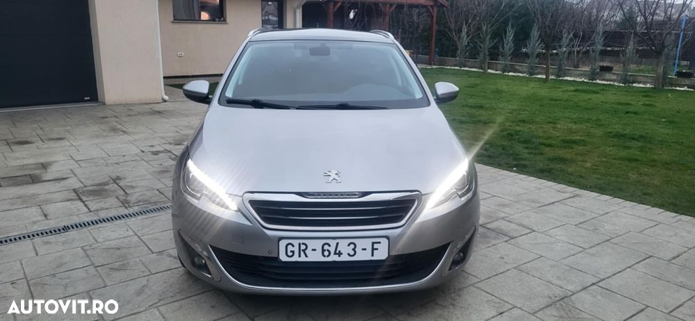 Peugeot 308 - 10