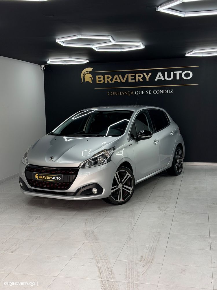 Peugeot 208 1.2 PureTech GT Line EAT6 - 5