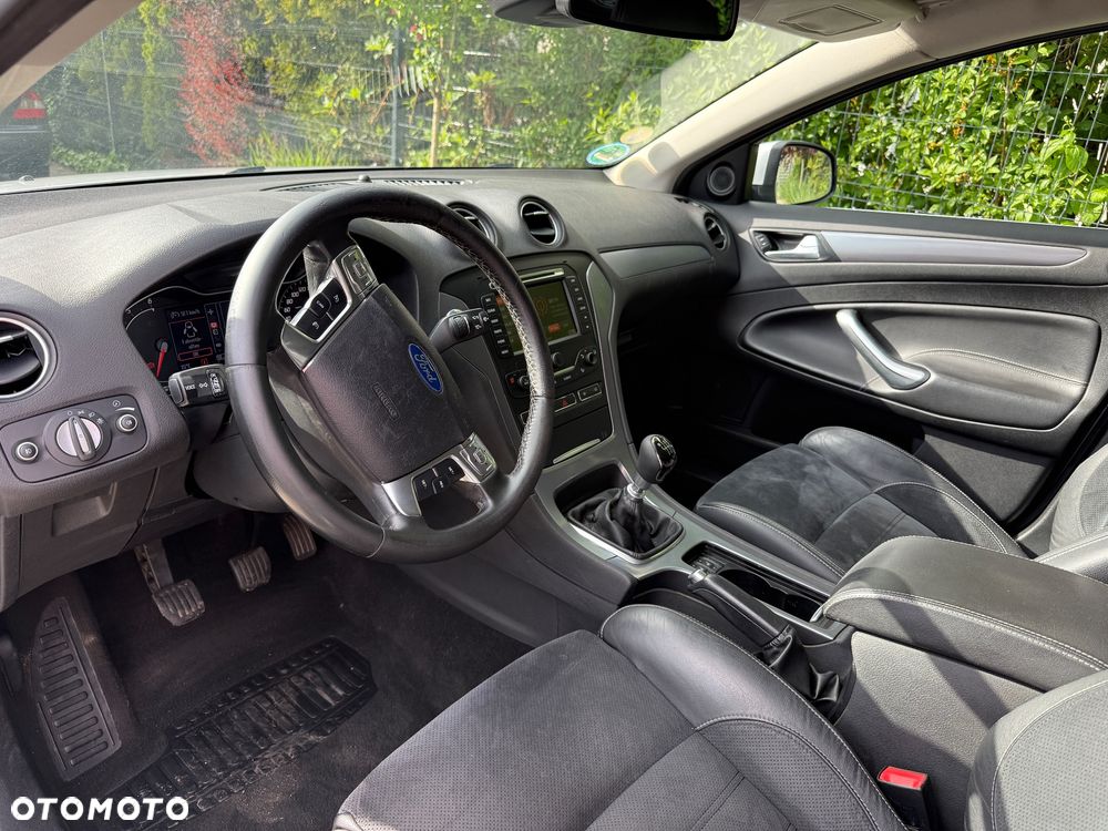 Ford Mondeo 2.0 TDCi Titanium - 31