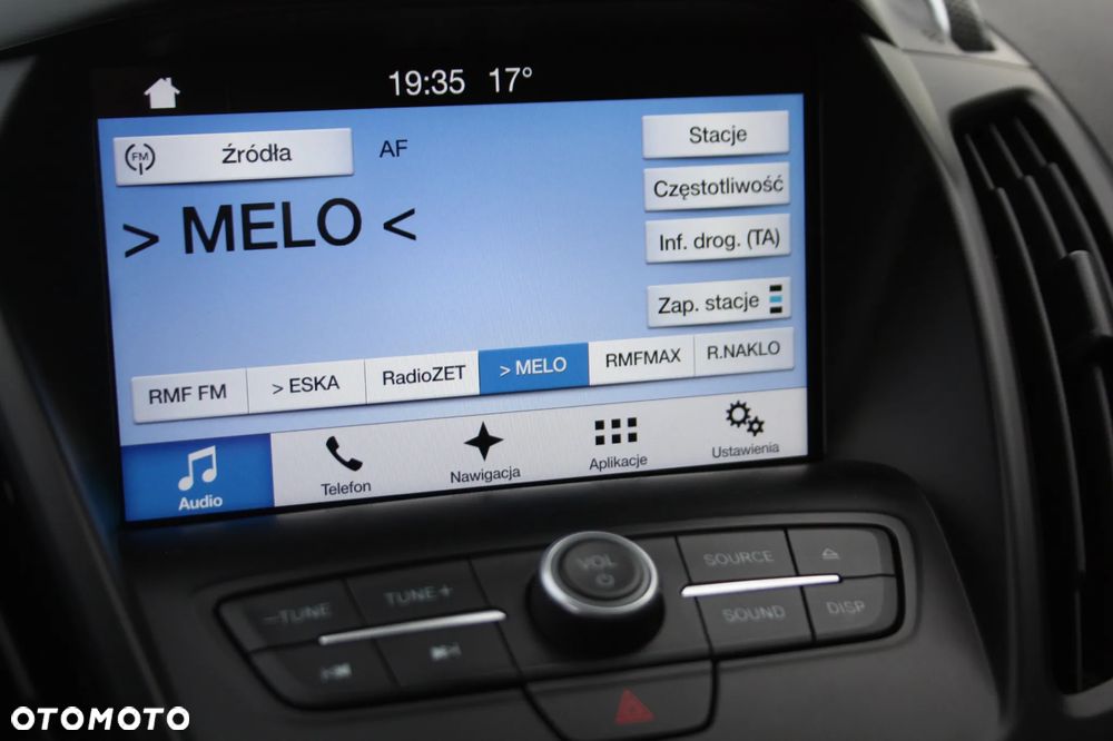 Ford Kuga 1.5 EcoBoost 2x4 Titanium - 21