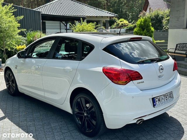 Opel Astra 1.4 T Sport - 6