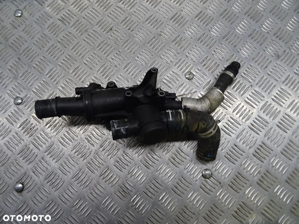 FORD KUGA MK1 08-13 2.0 TDCI 140KM OBUDOWA TERMOSTATU 9656182980 - 5