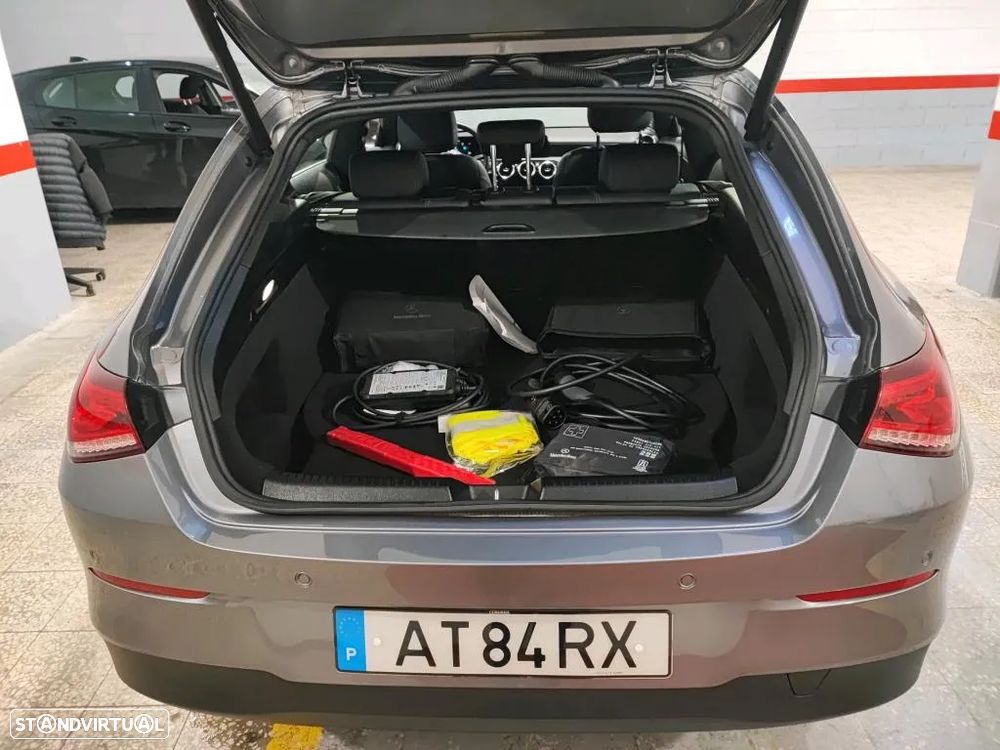 Mercedes-Benz CLA 250 e Shooting Brake Style Plus - 11