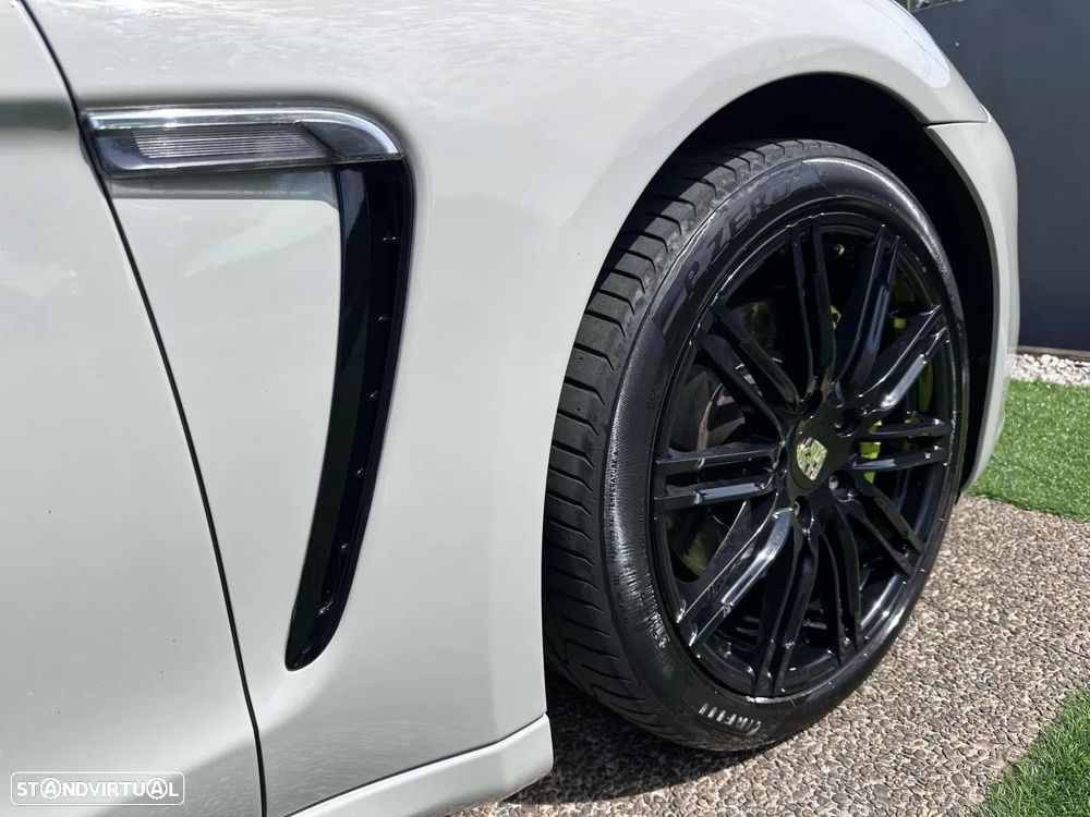 Porsche Panamera S E-Hybrid - 23