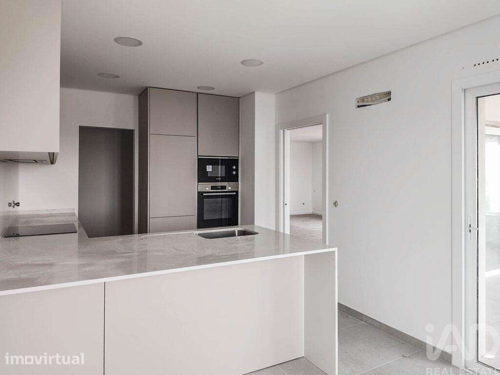 Apartamento T3 em Marinha Grande de 137 m2 - Grande imagem: 2/19