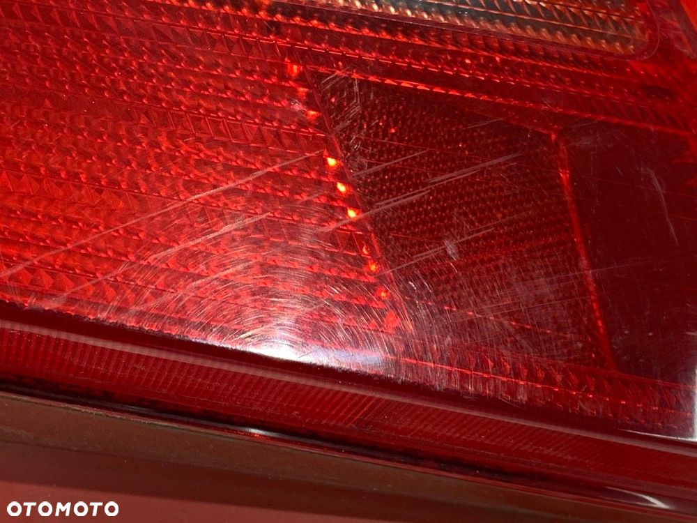 LAMPA PRAWY TYŁ  SUZUKI SWIFT III (MZ, EZ) 2005 - 2022 1.3 (RS 413) 68 kW [92 KM] benzyna 2005 - - 2