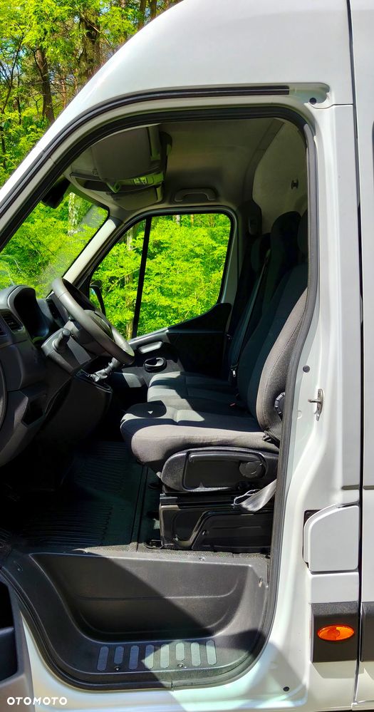 Renault Master - 15
