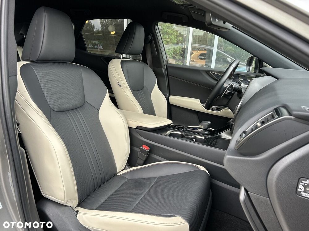 Lexus NX 450h+ Prestige AWD - 11