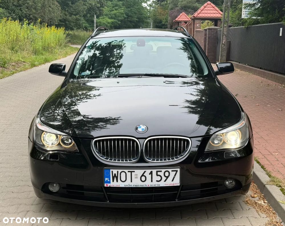 BMW Seria 5 525d - 1