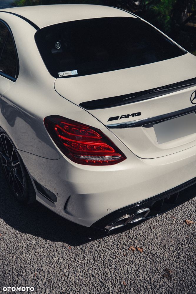 Mercedes-Benz Klasa C AMG 43 4Matic 9G-TRONIC - 13