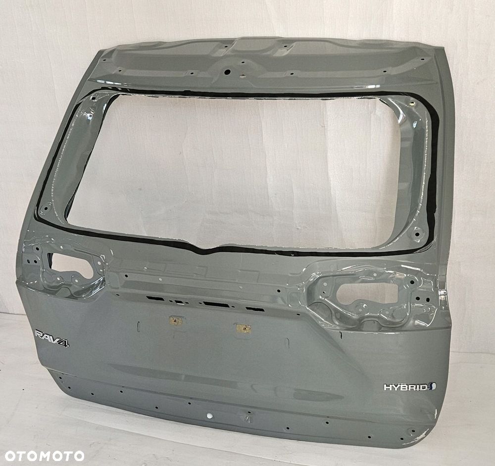 KLAPA TYLNA BAGAŻNIKA TOYOTA RAV4 V HYBRID - 10