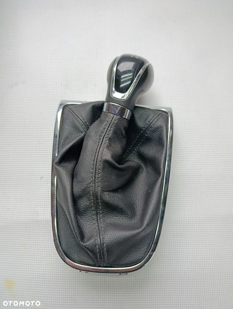 Astra J gałka zmiany biegów lewarek mieszek 1,4 1,6 benzyna Astra IV Opel - 3