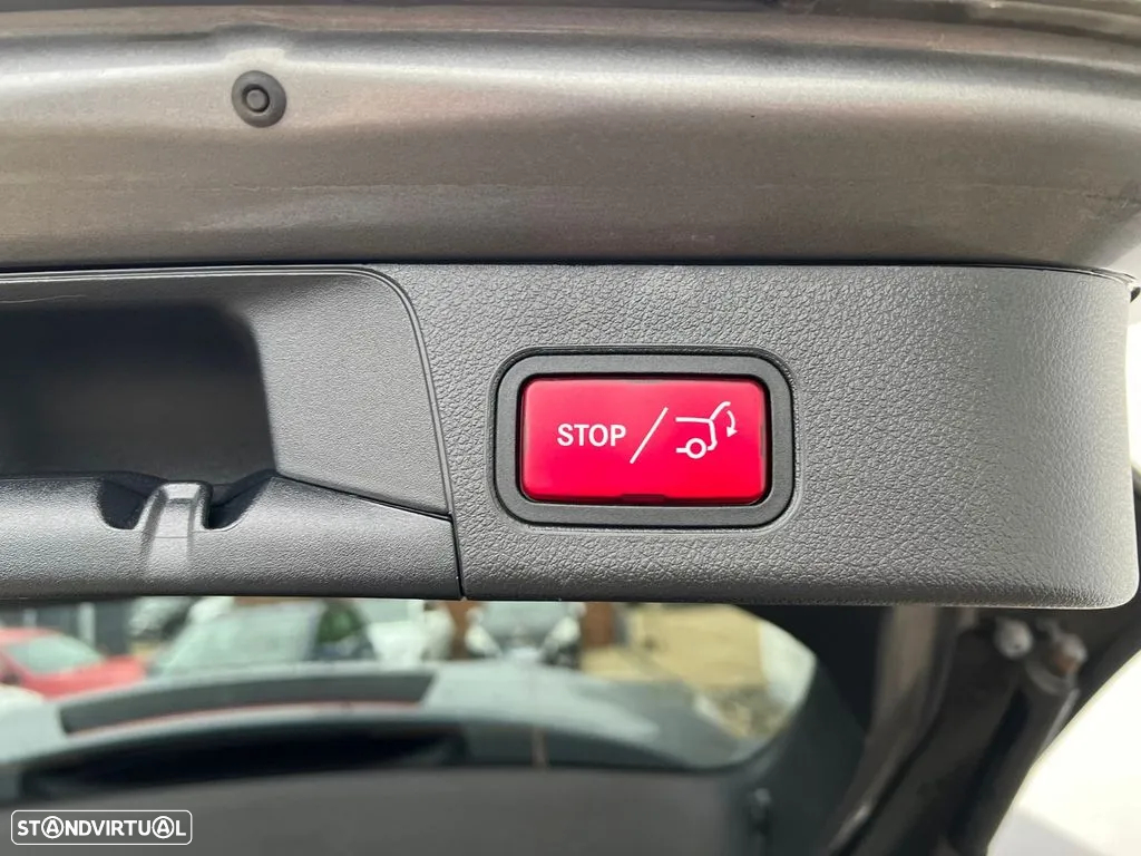 Mercedes-Benz B 200 AMG Line - 8