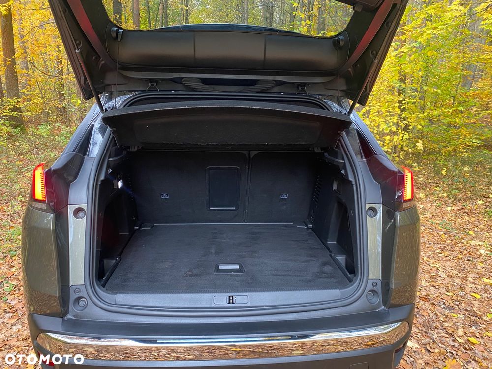 Peugeot 3008 ver-1-5-bluehdi-gt-s-s-eat8 - 30